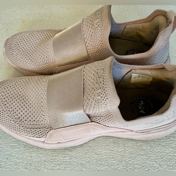 APL Tech Loom Bliss in Rose Dust Pink Running Sneaker, Size 8.5 - Picture 12 of 12